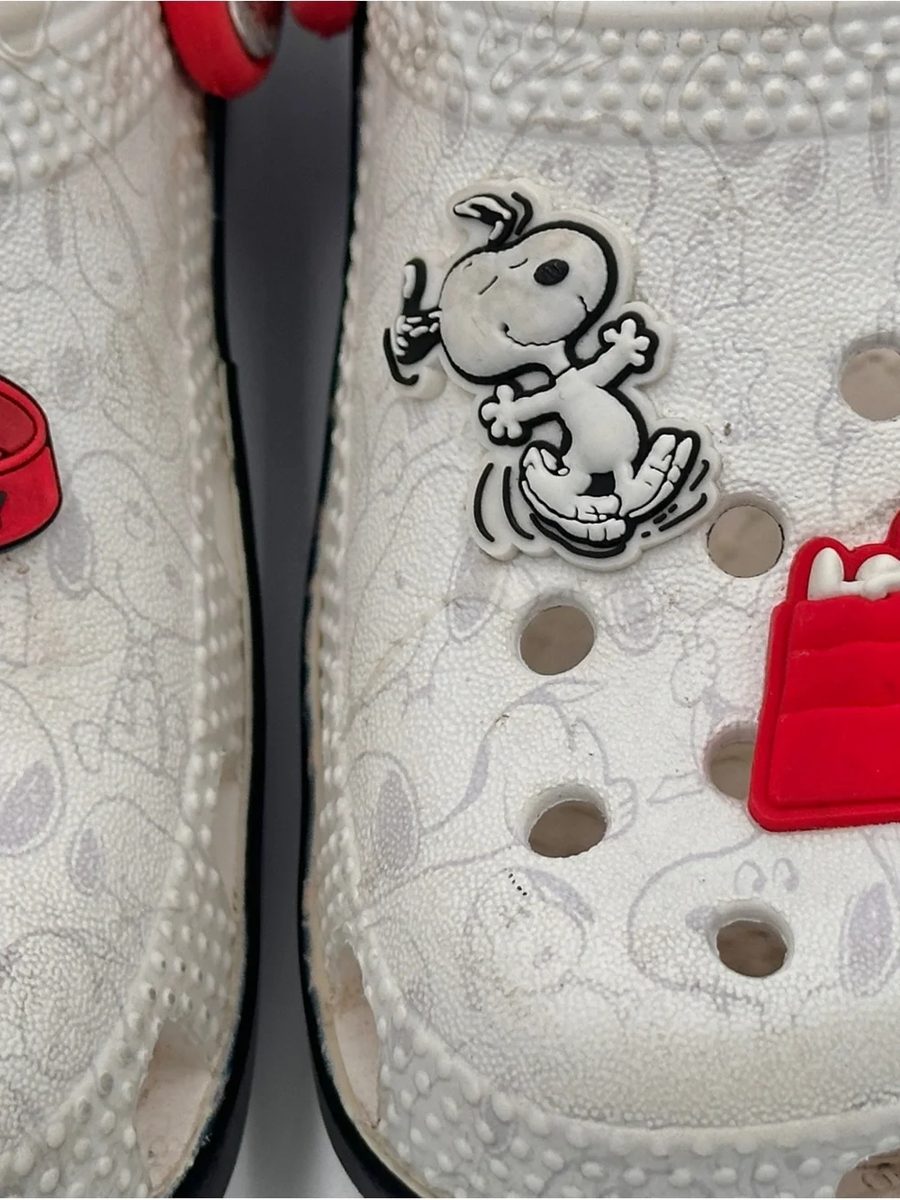 Toddler 8 White and Red Snoopy CROCS